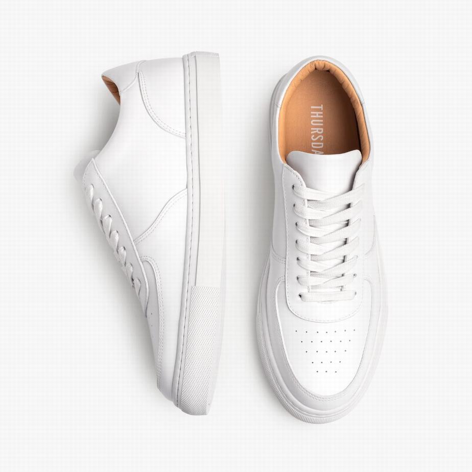 White Thursday Boots Court Men Low-Top Sneakers | NBQ2120GN