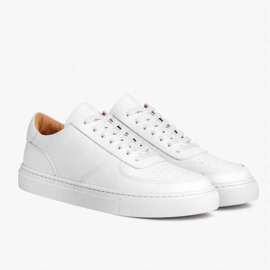 White Thursday Boots Court Men Low-Top Sneakers | NBQ2120GN